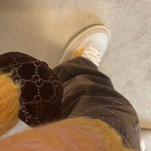 Meet your Posher, Johnny